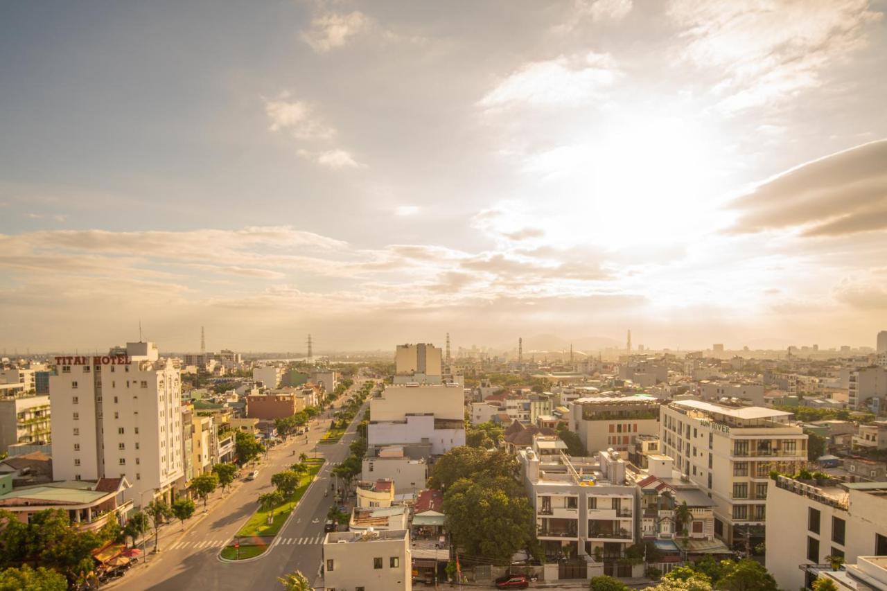 Le Indochina Hotel & Beach Da Nang City Esterno foto
